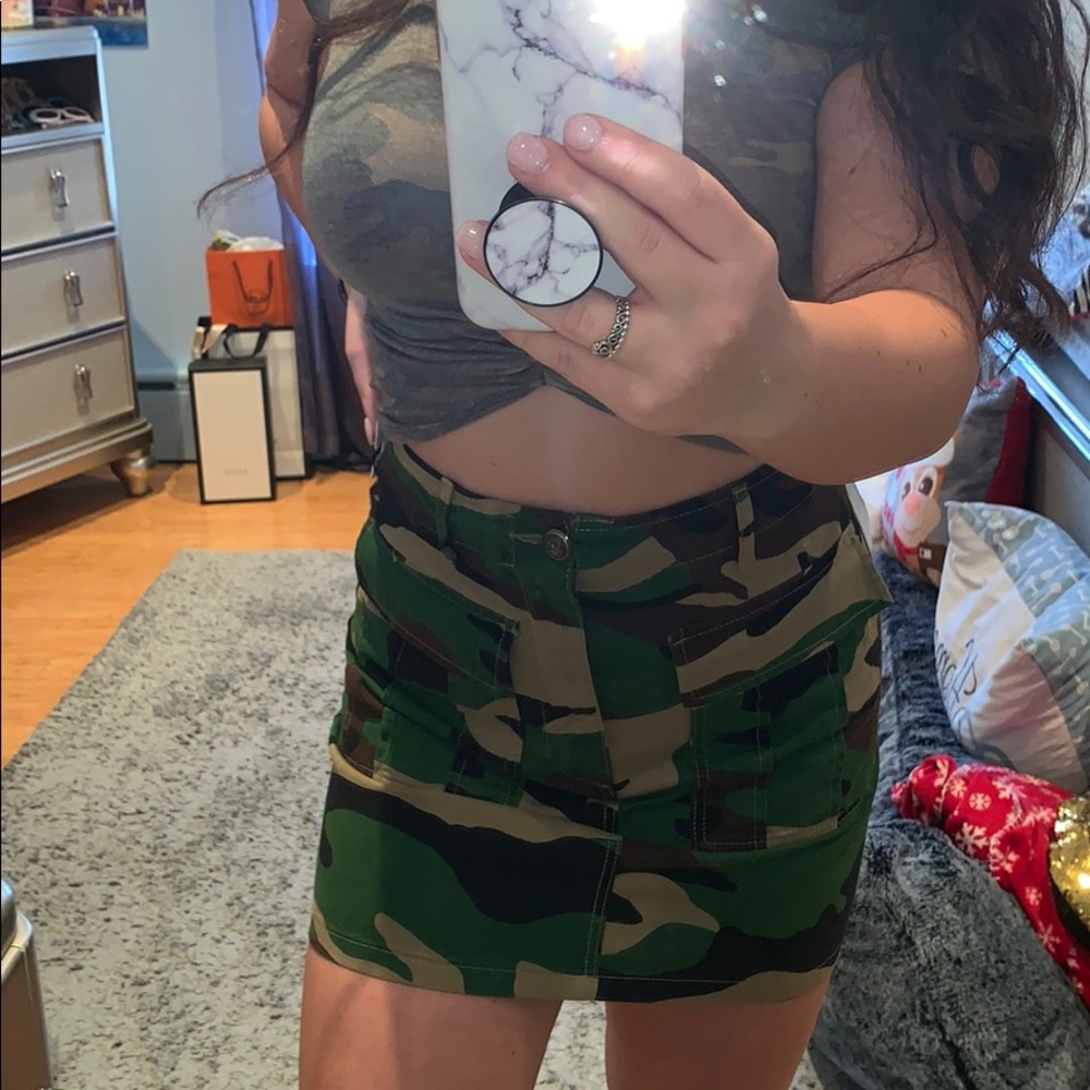 Camo skirt
